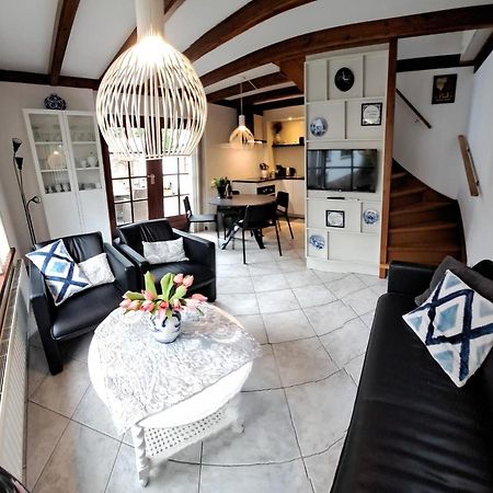 Villa Onder De Boomen Bergen Esterno foto